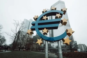 european-central-bank-frankfurt-headquarters-inline.webp.webp