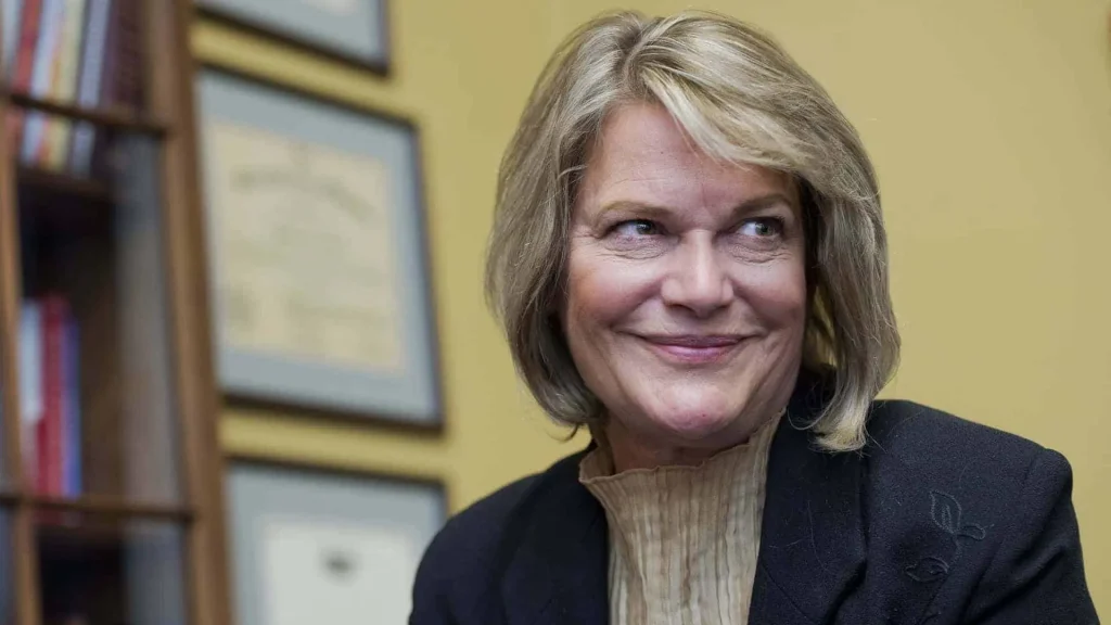 senator-cynthia-lummis-portrait-inline.webp.webp