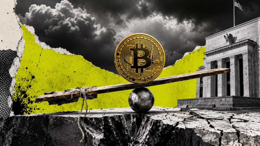 bitcoin-balancing-against-federal-reserve-policy.jpg